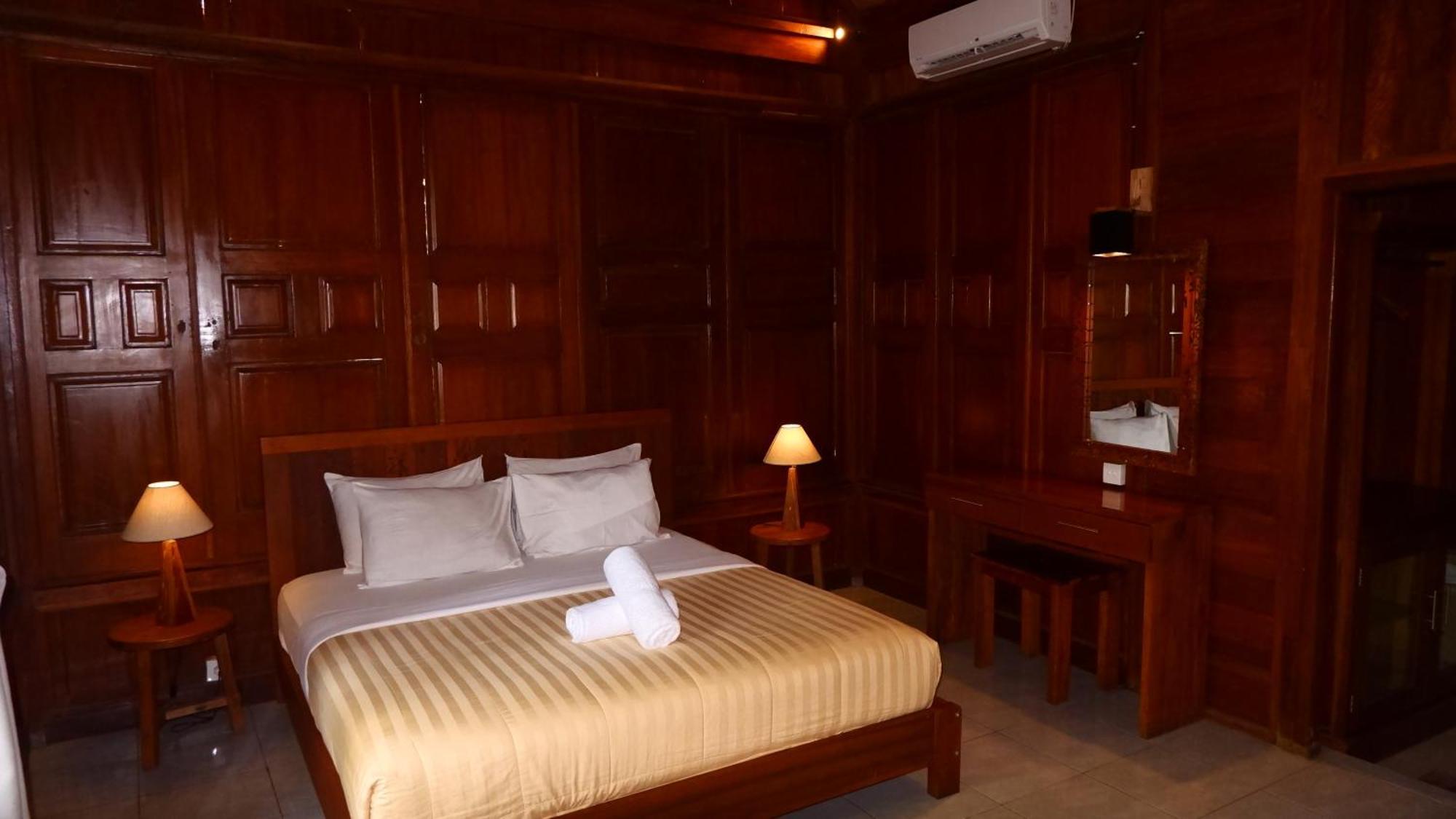 Mina Tanjung Hotel מראה חיצוני תמונה